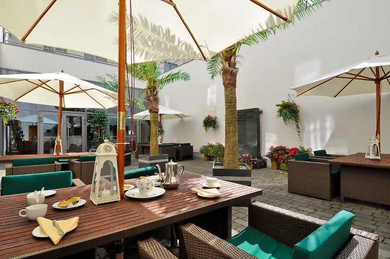 Louis Fitzgerald Hotel Clondalkin Irlanda